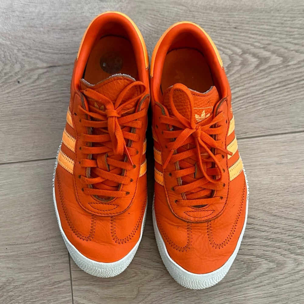 Adidas Samba rare discontinued Orange leather platform Sneakers with White Trim - Picture 2 of 7